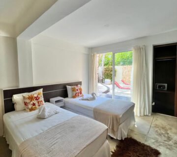 Venta de Hotel en El Yaque Isla Margarita Frente al Mar