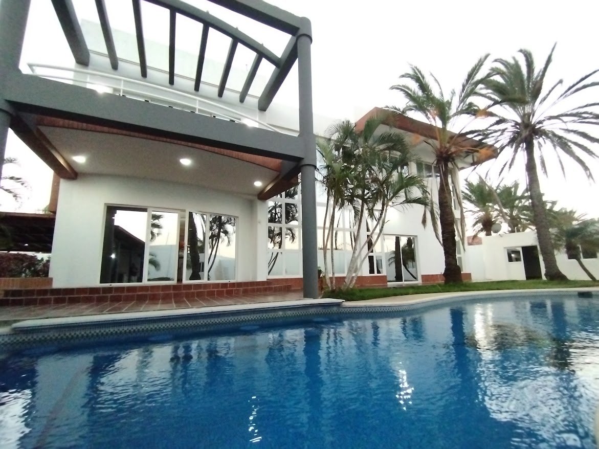 Venta de Villa en Playa en Angel, Isla de Margarita